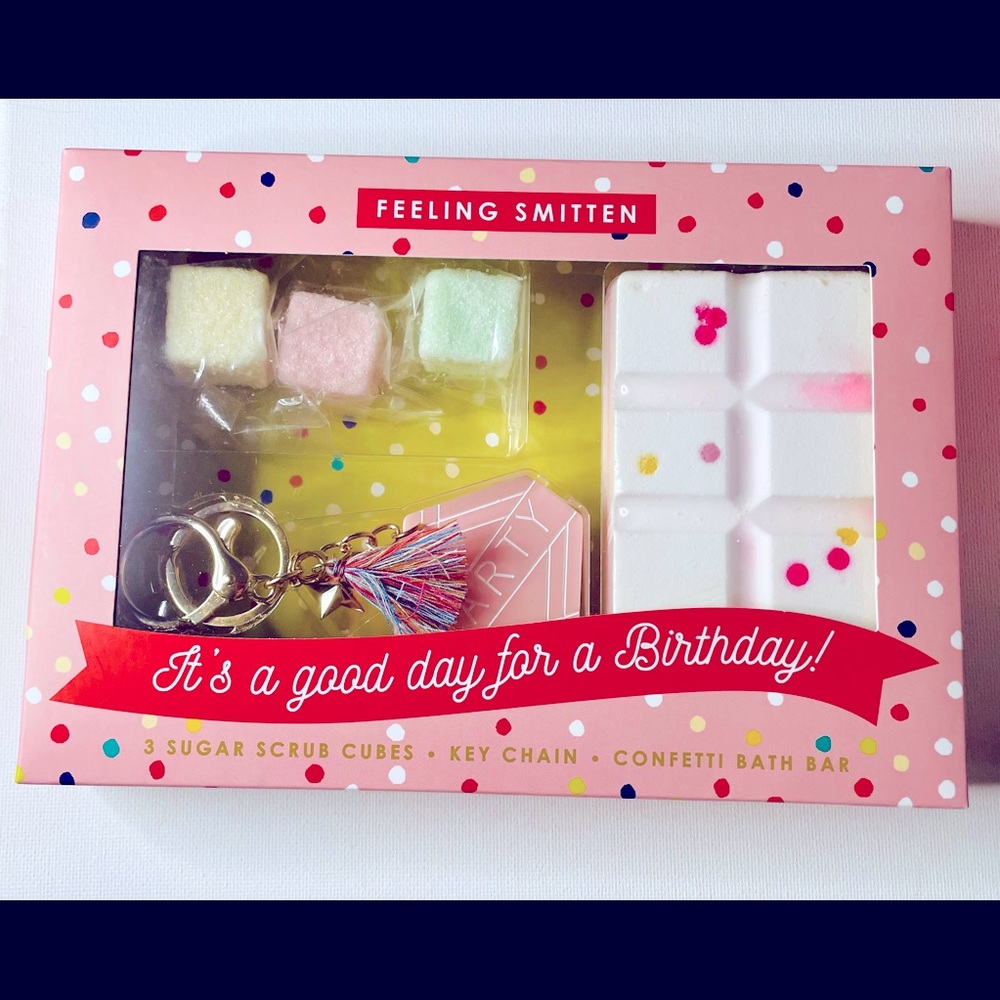 New Feeling Smitten Brand “It’s A Good Day For A Birthday” bath girls gift set